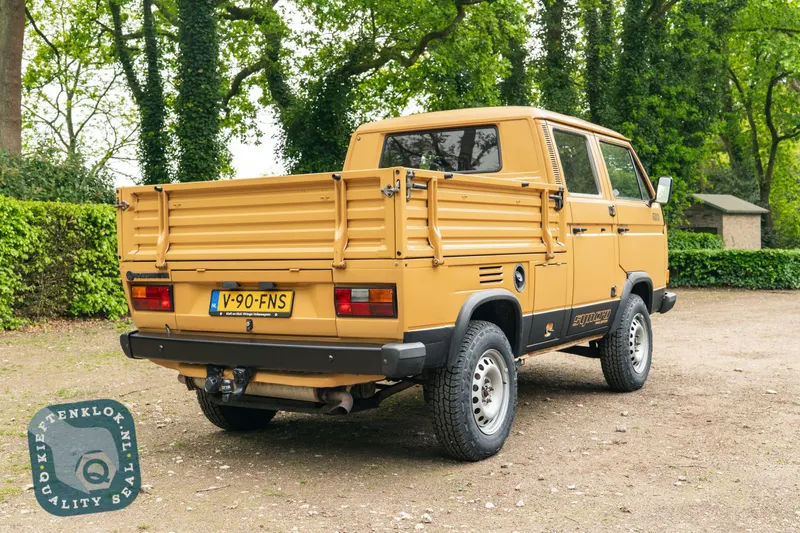 Volkswagen T3 Doka 6