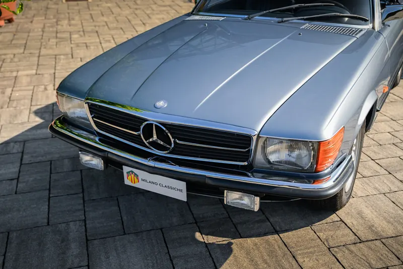 Mercedes-Benz 350 SL (R107) 10