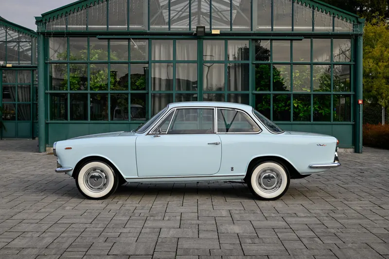 Fiat 1500 Vignale 3