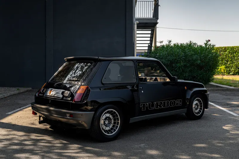 Renault 5 Turbo Maxi - Ex. Momo Sigala 6
