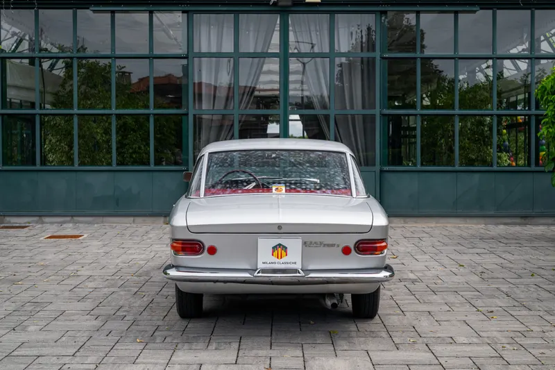 Fiat 2300 S Coupé 5