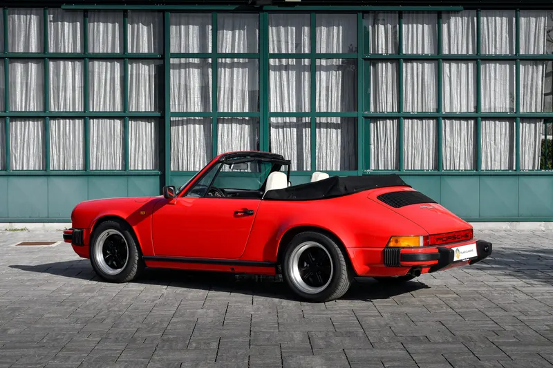 Porsche 911 SC 5