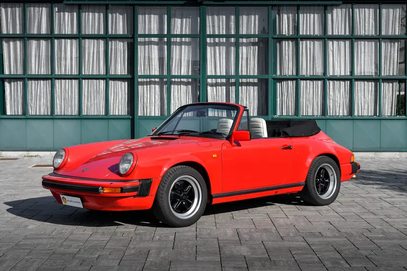 Porsche 911 SC 2