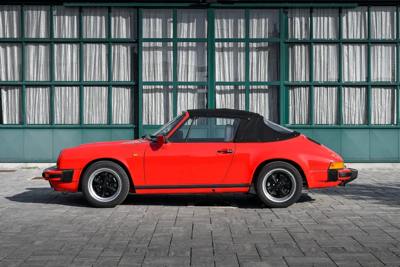 Porsche 911 SC 4