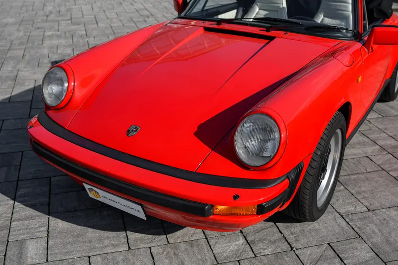 Porsche 911 SC 11