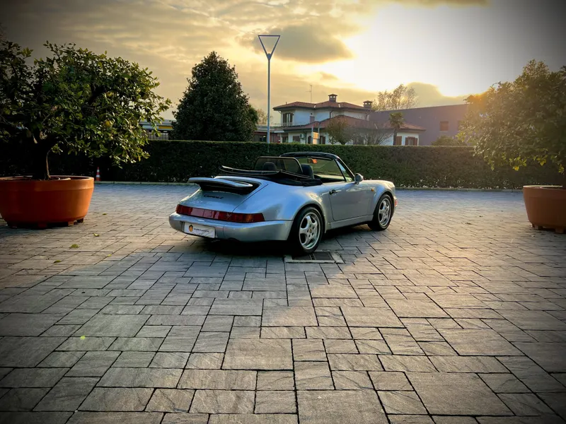 Porsche 911 Carrera 2 Cabrio Turbo look (964 Series) 8