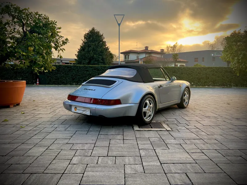 Porsche 911 Carrera 2 Cabrio Turbo look (964 Series) 6