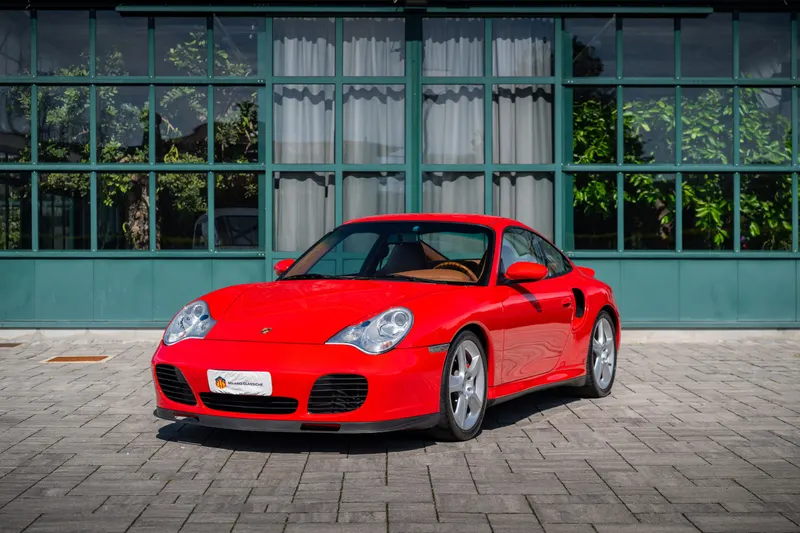 Porsche 911 Carrera 2 Cabrio Turbo look (964 Series) 12