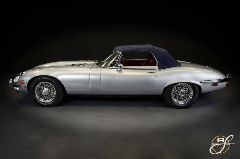 Jaguar E- Type Series 3 Roadster 5