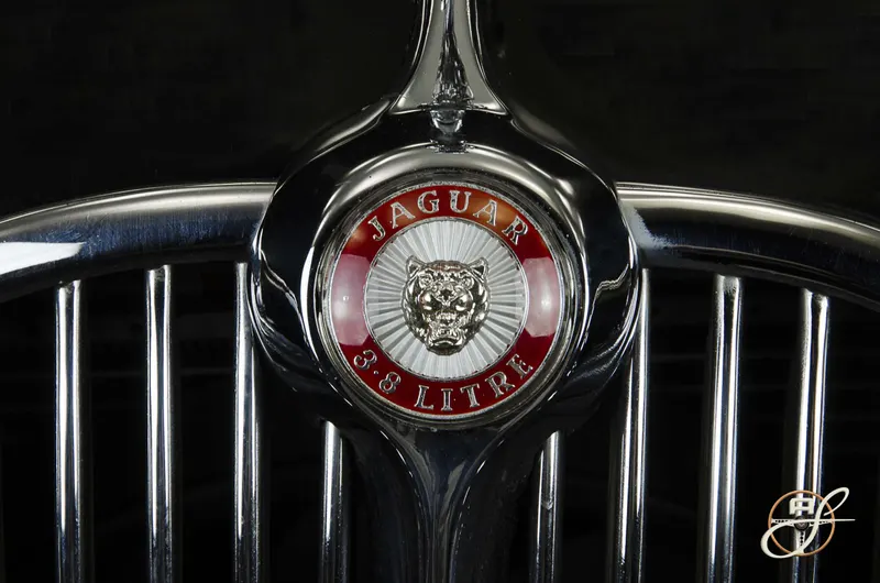 Jaguar MKII 4