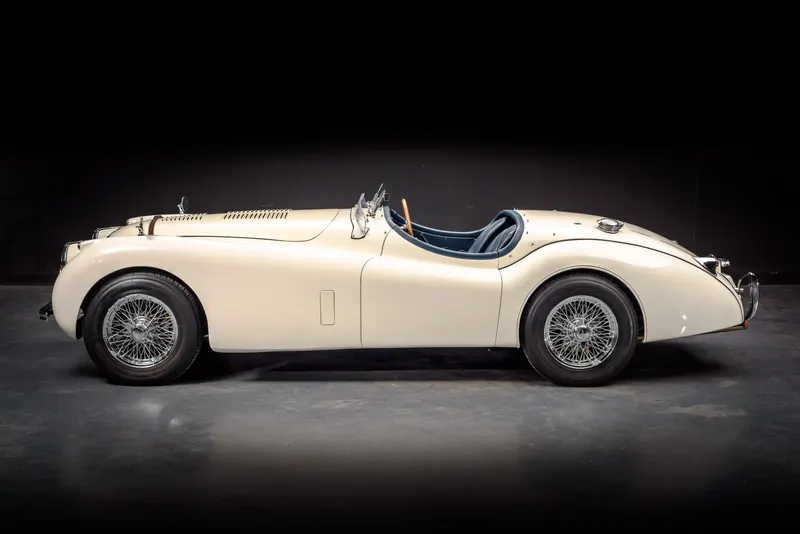 Jaguar XK 120 3