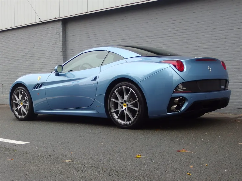 Ferrari California 6