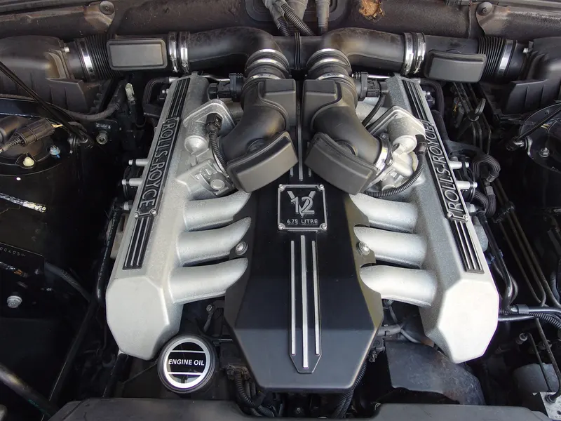 Rolls-Royce Phantom 6