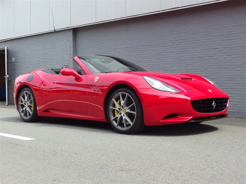 Ferrari California 30 3