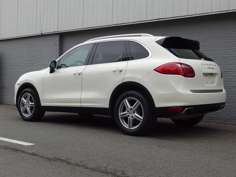 Porsche Cayenne S 4.8L 5