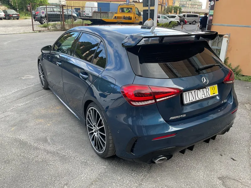 Mercedes-Benz A 35 AMG 11
