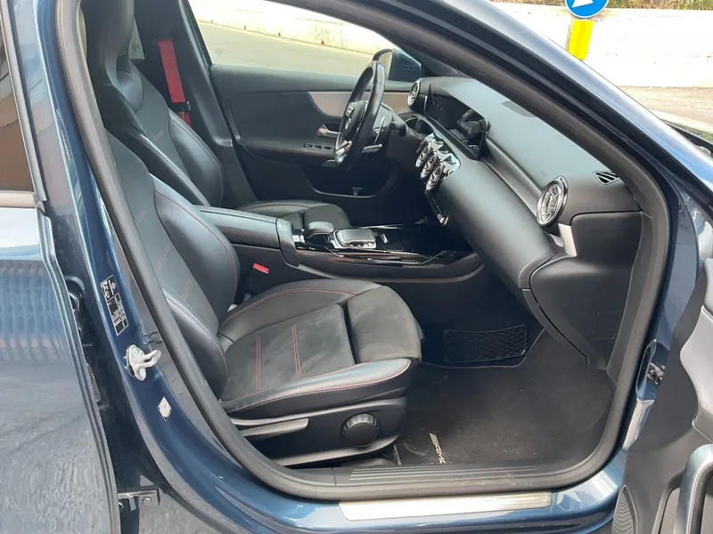 Mercedes-Benz A 35 AMG 13