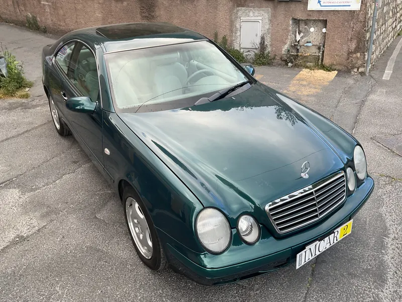 Mercedes-Benz CLK 200 8