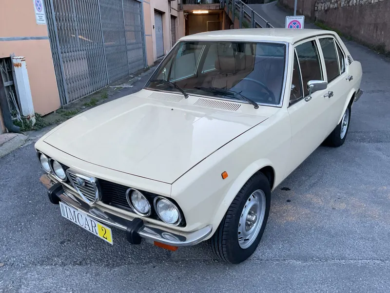 Alfa Romeo ALFETTA 1.6 2