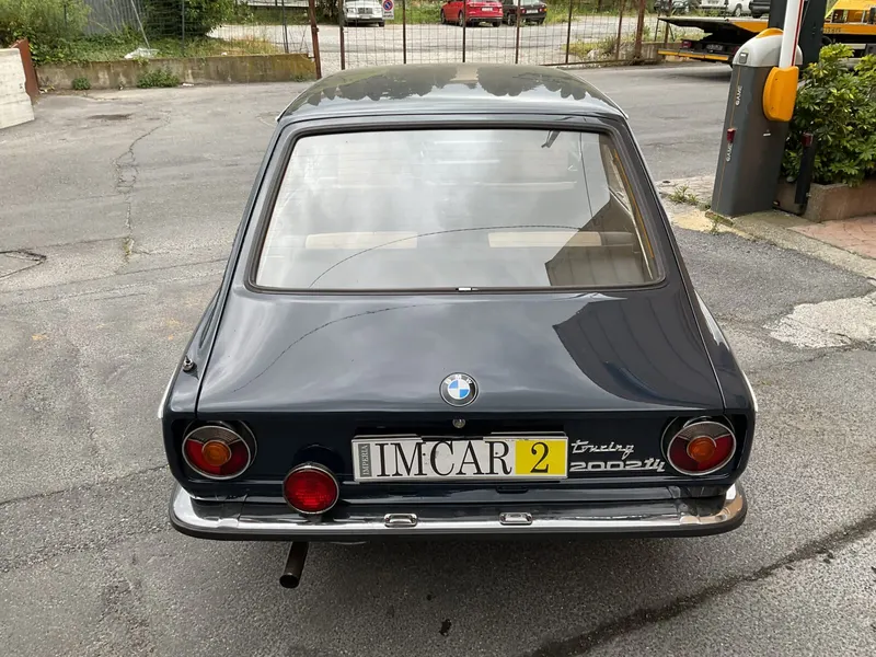 BMW 2002 TII TOURING 10