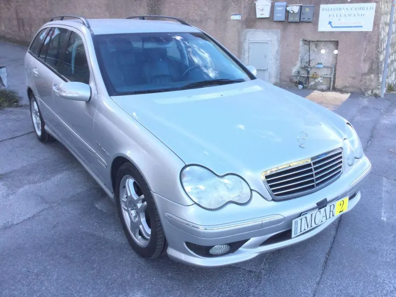 Mercedes-Benz C 32 AMG 3