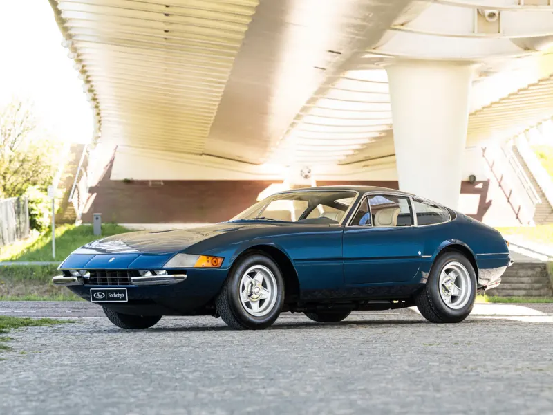 Ferrari 365 GTB/4 Daytona Berlinetta by Scaglietti 3
