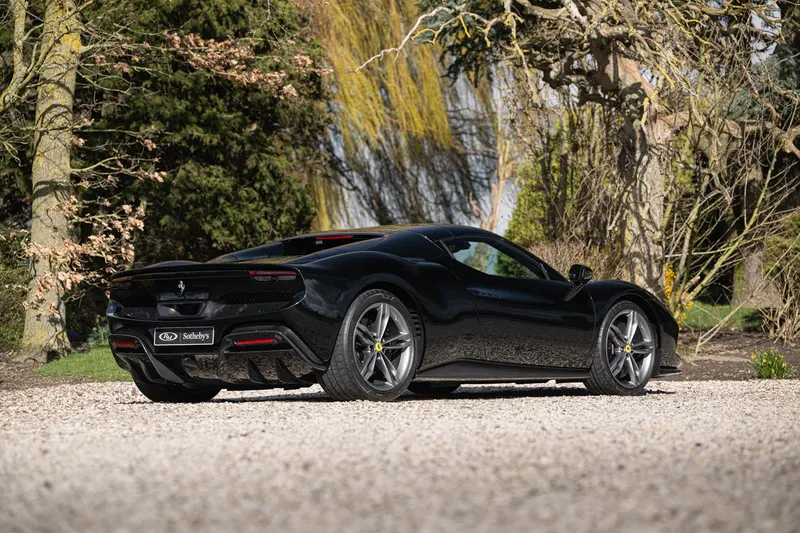 Ferrari 296 GTS 6