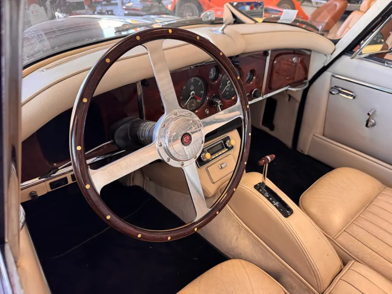 Jaguar XK 150 Cabriolet BVA 5