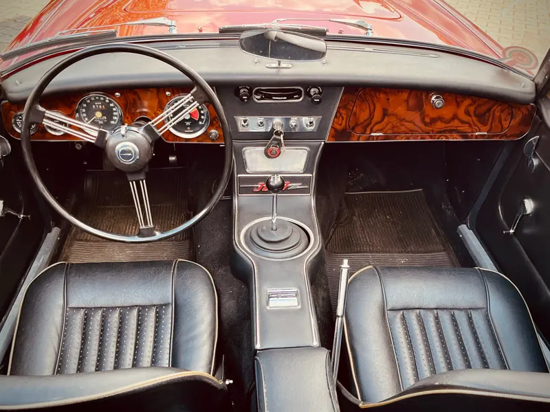 Healey 3000 BJ8 10