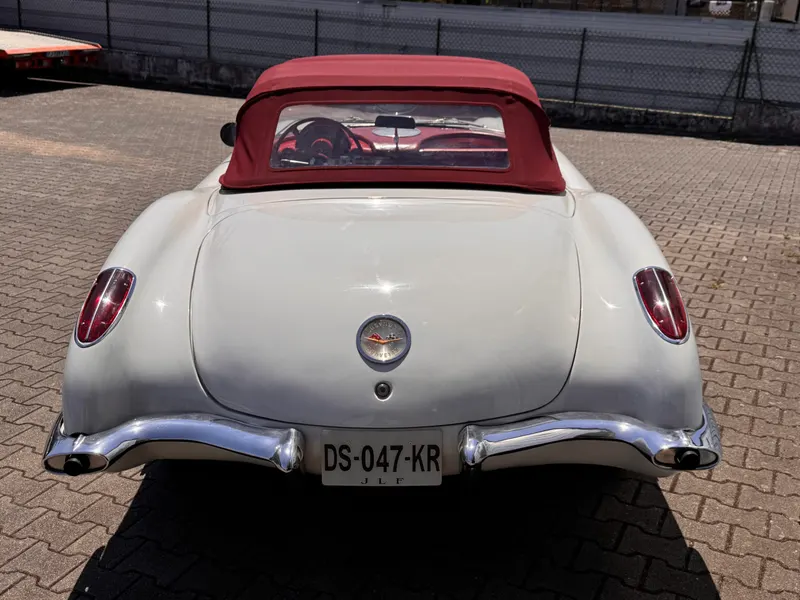 Chevrolet Corvette C1 1960 7
