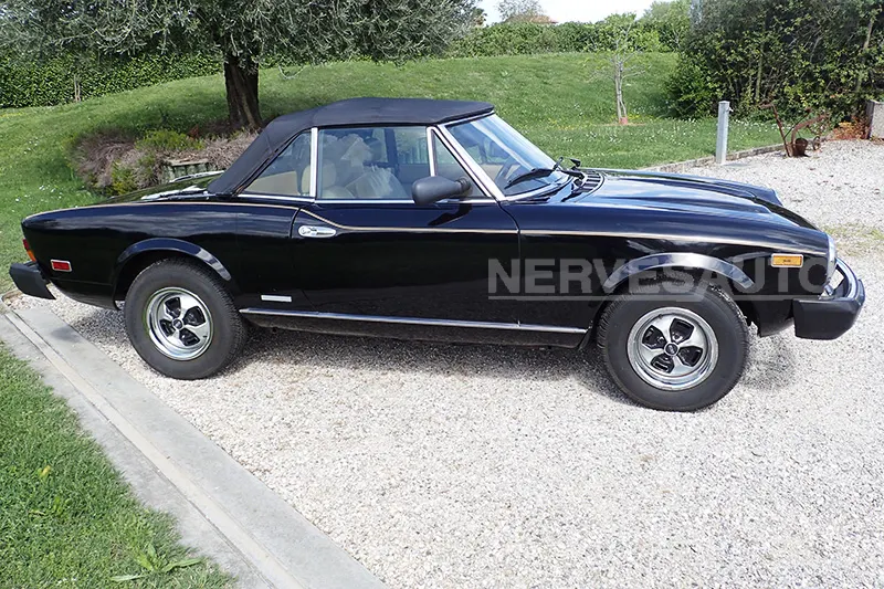 Fiat 124 Spider America 2000 6