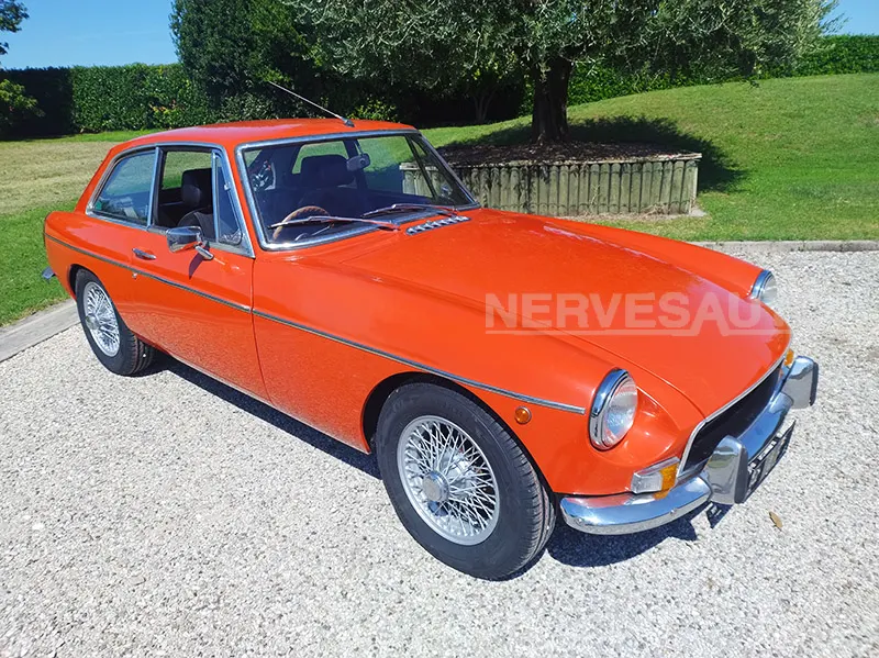 MG B GT 1972 Arancione Auto Storica con CRS, 2