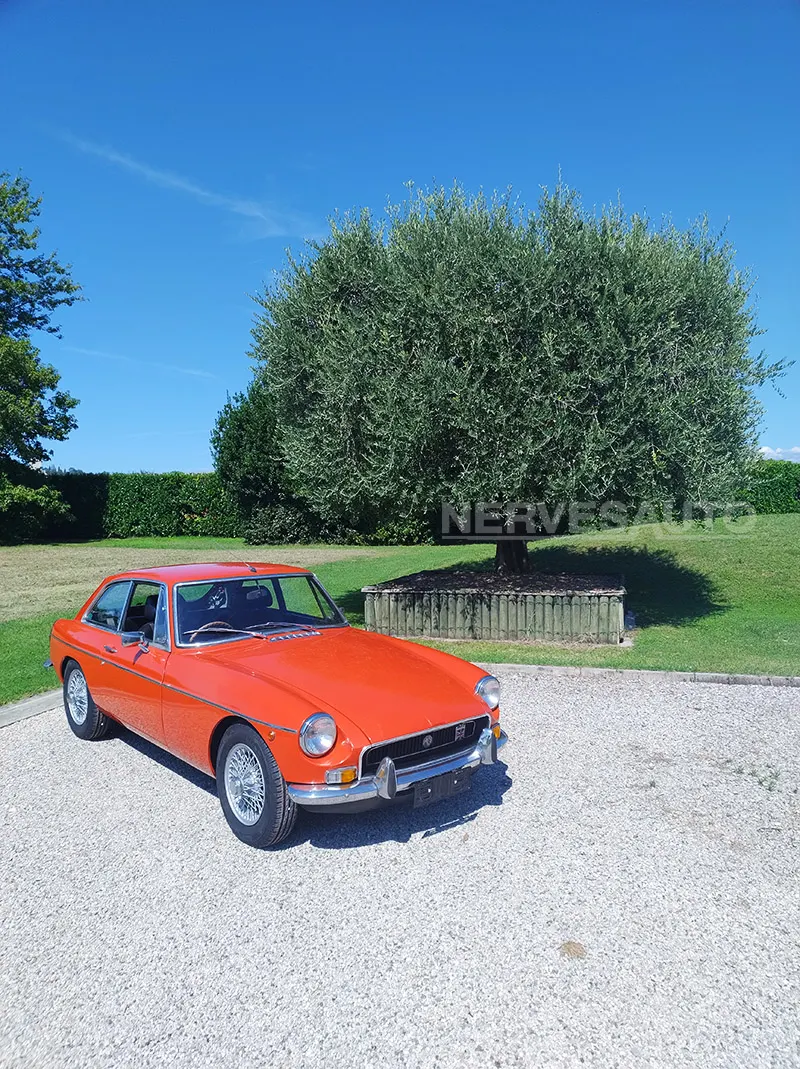 MG B GT 1972 Arancione Auto Storica con CRS, 3