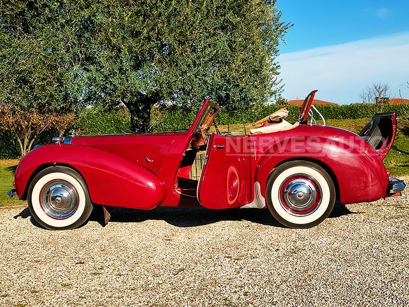 Triumph Roadster 2000 11