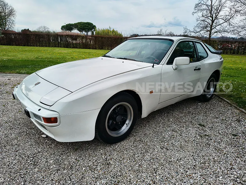 Porsche 944 Coupé 1985 Bianca 3