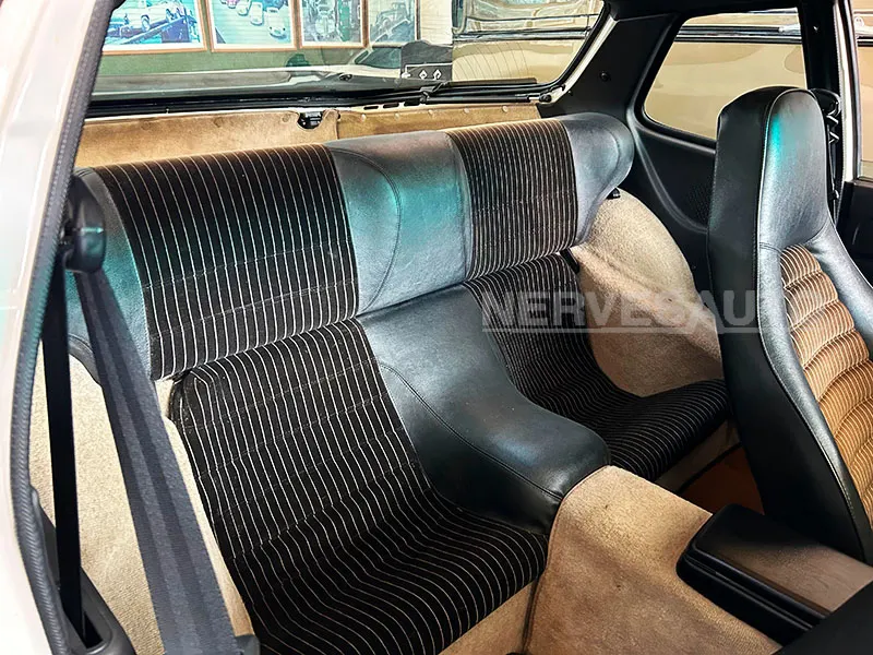 Porsche 944 Coupé 1985 Bianca 12