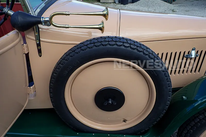 12-HP Royal Roadster 10