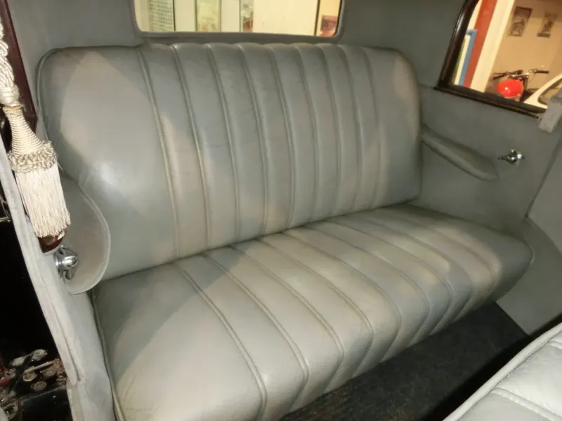 Chevrolet UNIVERSAL AC SIX 9