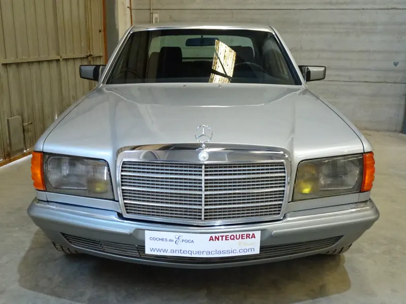 Mercedes-Benz 280 SE W126 3