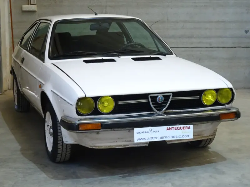 Alfa Romeo ALFASUD SPRINT VELOCE 1.5 2