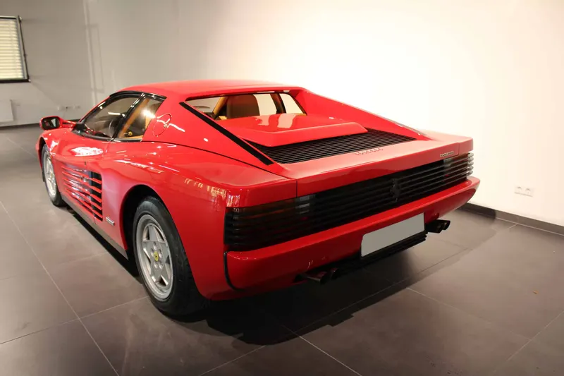 Ferrari Testarossa 6