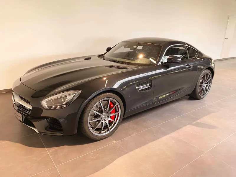 Aston Martin Vanquish One Of Seven 13