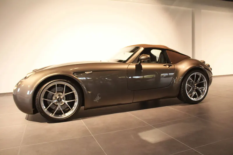MF 5 Roadster 3