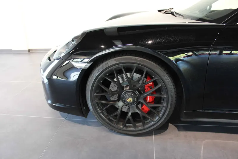 Porsche 991 GTS 13