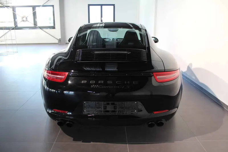 Porsche 991 GTS 11