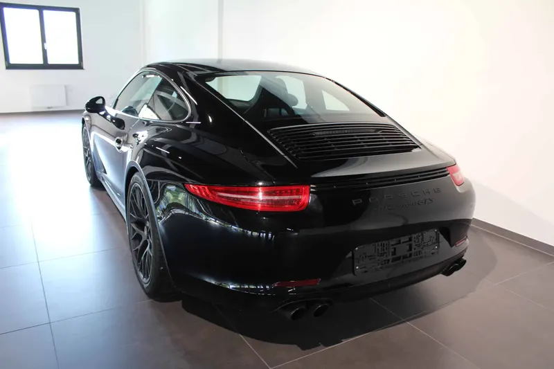 Porsche 991 GTS 10
