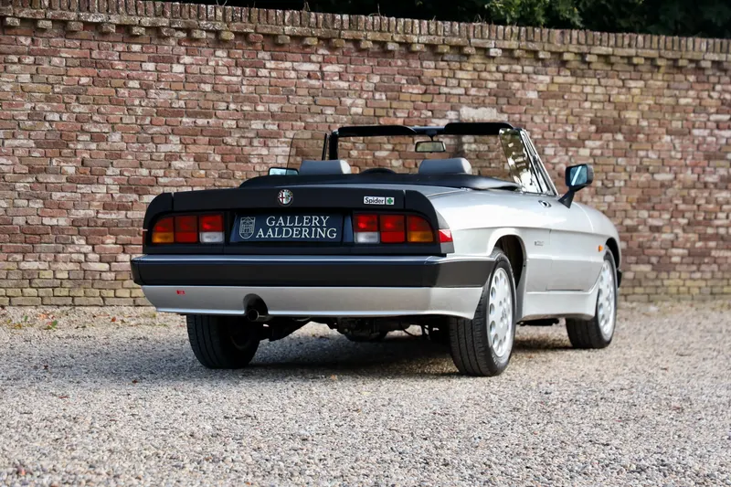 Alfa Romeo Spider 2.0 QV Argento 6