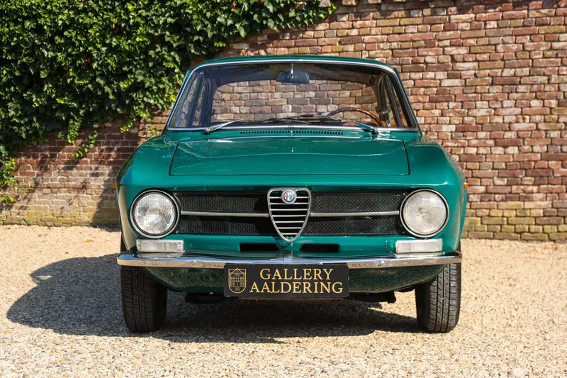 Alfa Romeo 1300 GTJ Bertone "Restored and rebuilt" 5