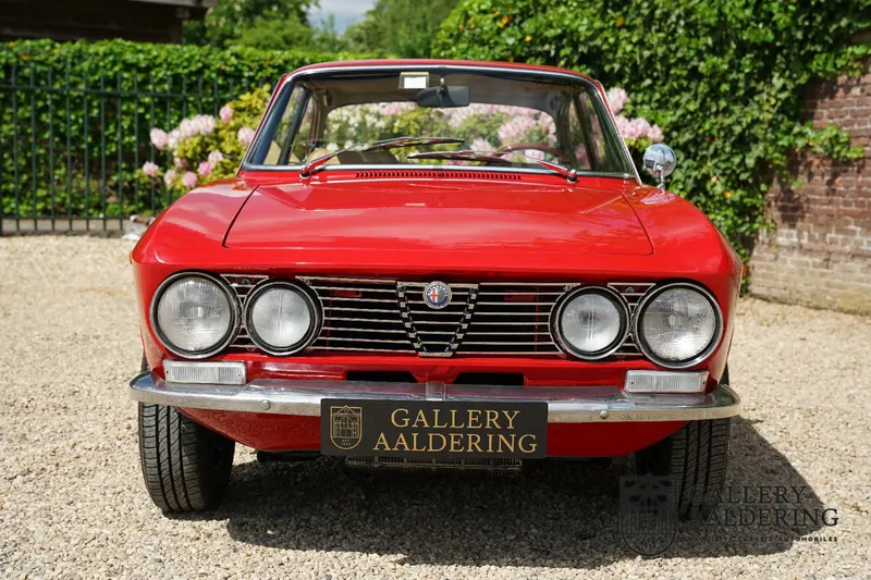 Alfa Romeo GT 1300 Junior Unificato 6