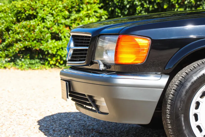 Mercedes-Benz 560 SEC "Well documented" 10